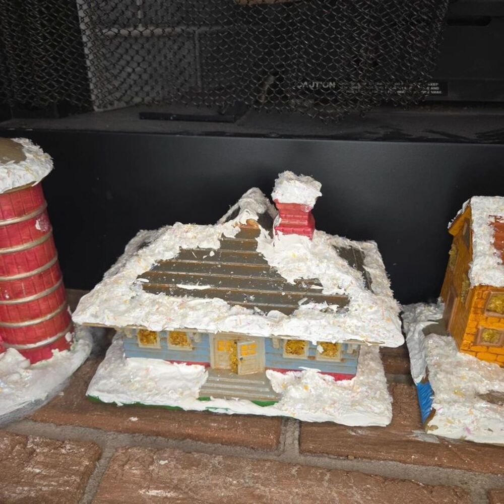 Vintage Byron Mold Blue House